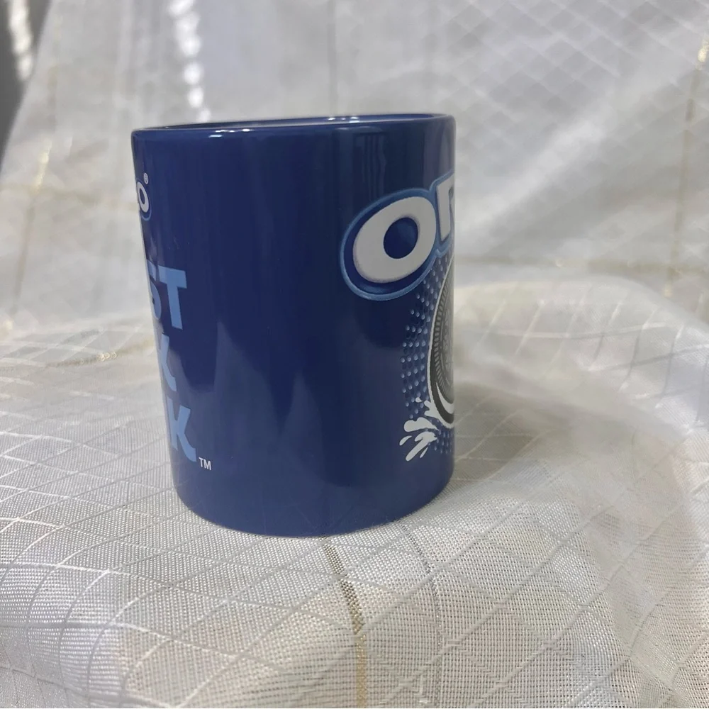 2 NEW Blue Oreo Coffee Mugs
